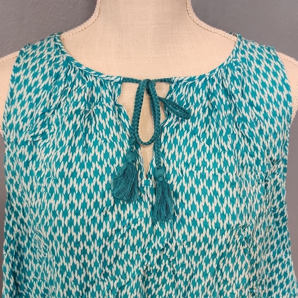 Stylus handkerchief Hem Geometric Sleeveless Flowy Top Resortwear Nautical - Picture 2 of 7